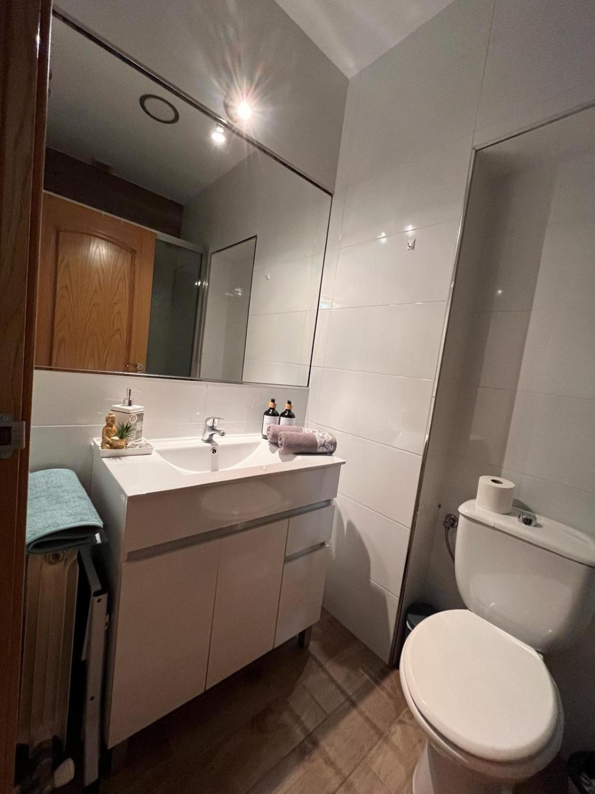 Home Suites Center Granada 2 מראה חיצוני תמונה