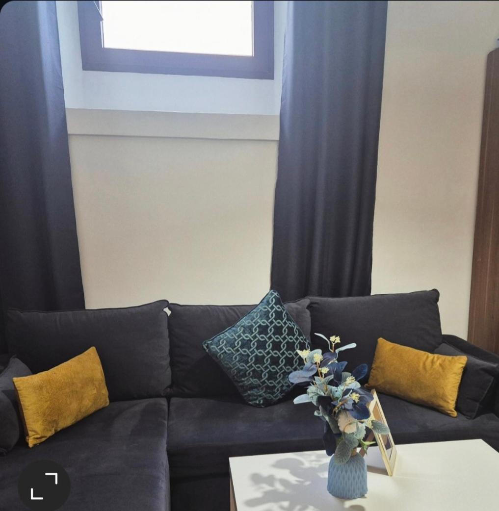 Home Suites Center Granada 2 מראה חיצוני תמונה